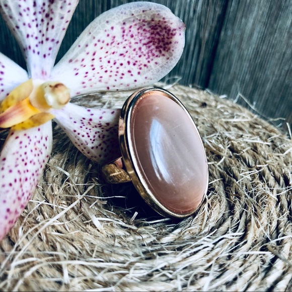 Ring - Picture 3 of 4